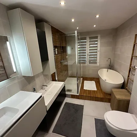 Maison Avec Piscine Proche De Paris Groslay